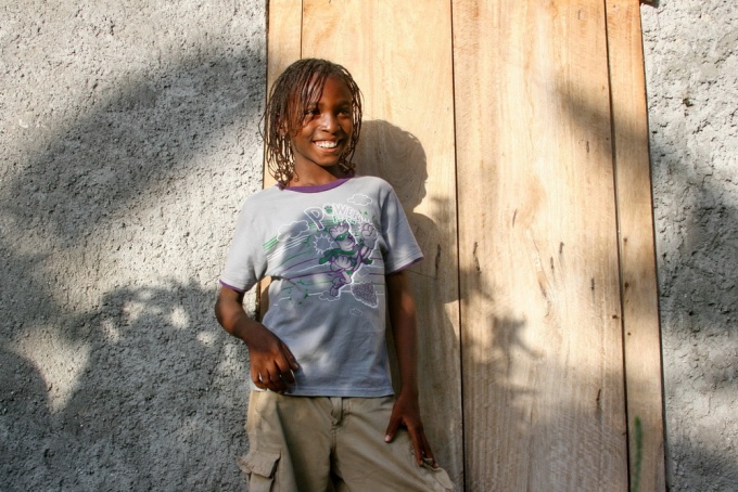 A play of shadows. Aquin, Haiti